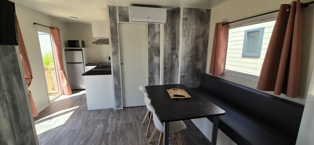 Camping Paradis Les Jonquilles4 étoiles★★★★