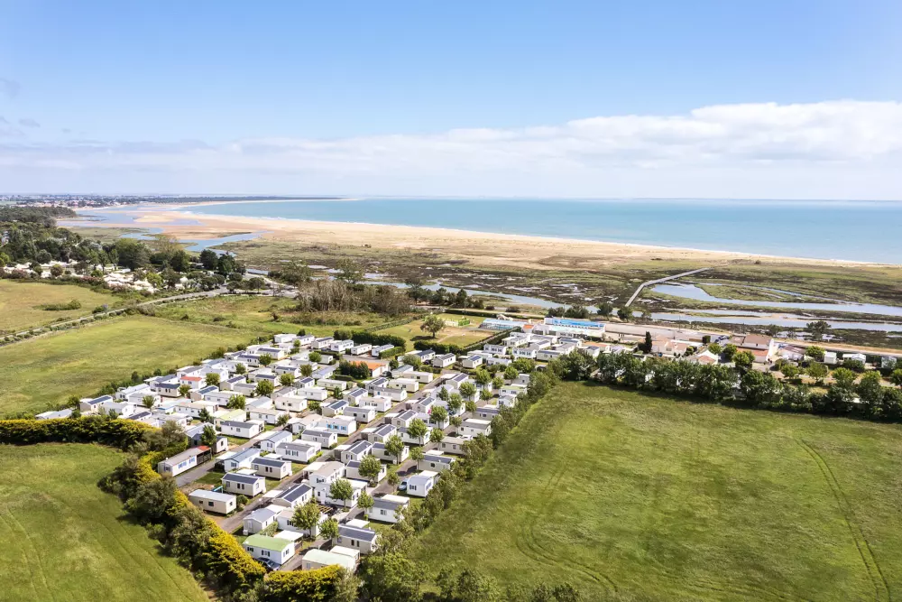 Camping Romanée La Belle Henriette4 étoiles★★★★