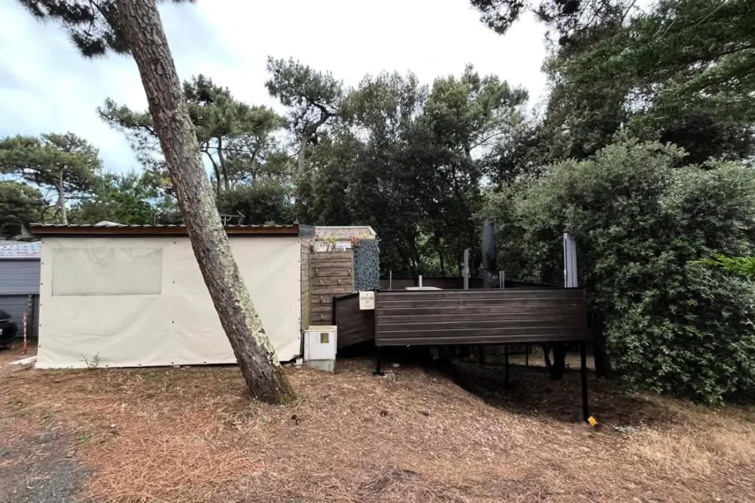 Chalet à L'ombre Des Arbres Avec Climatisation