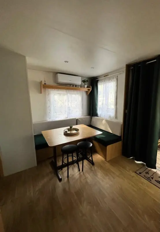 Chalet à L'ombre Des Arbres Avec Climatisation
