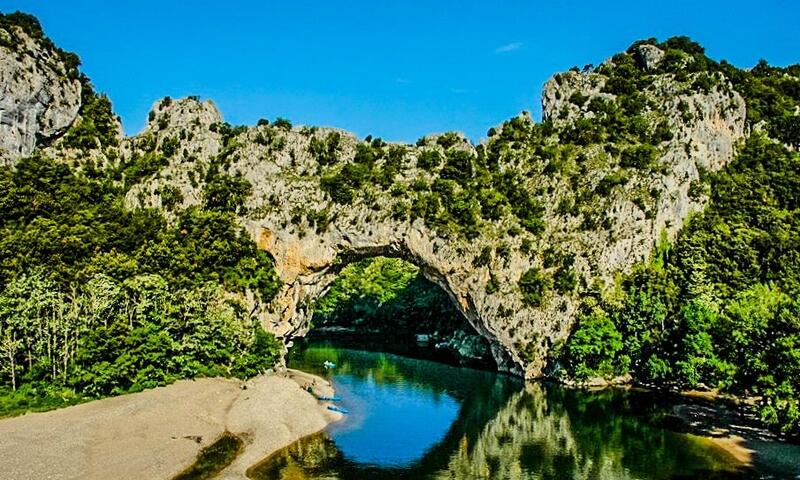 Camping Chadeyron **** - Lagorce - 17