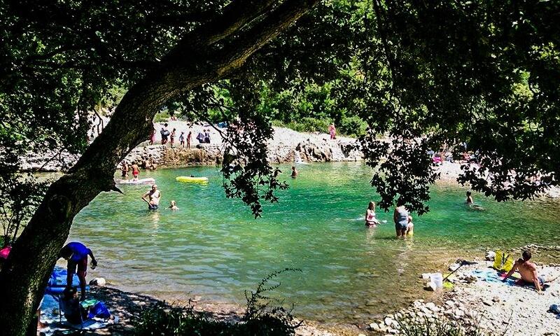 Camping Chadeyron **** - Lagorce - 15