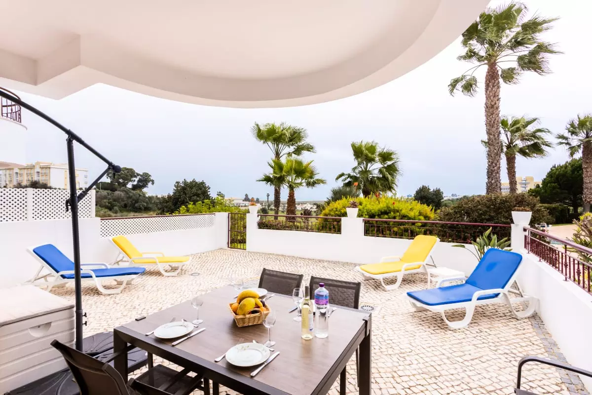 Rouquet - Meia Praia - - Lagos - 1