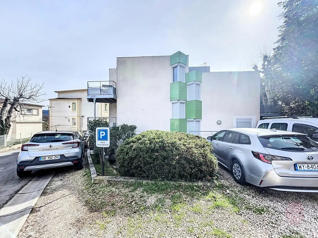 Location de Vacances Lamalou-les-Bains 83