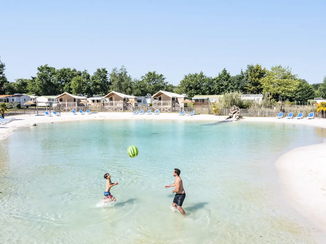 Camping Romanée L'Evasion 4 étoiles★★★★