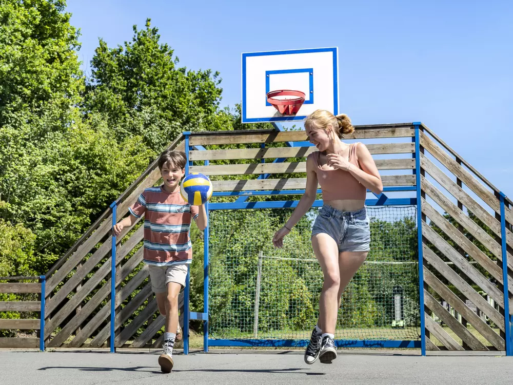 Camping Romanée L'Evasion4 étoiles★★★★