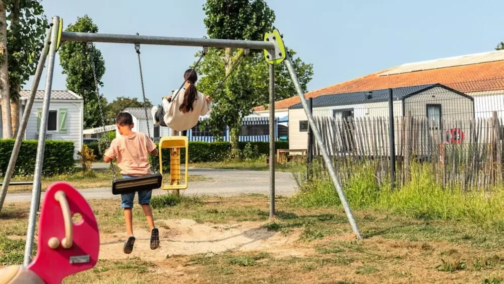 Camping Romanée L'Evasion 4 étoiles★★★★