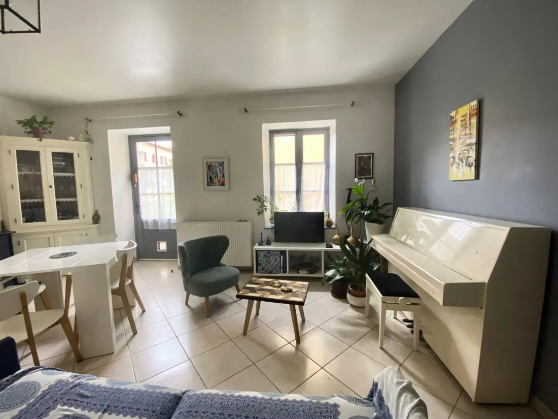 Location de Vacances LARRESSORE 11
