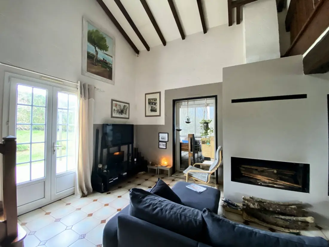 Maison de Vacances LARRESSORE 12