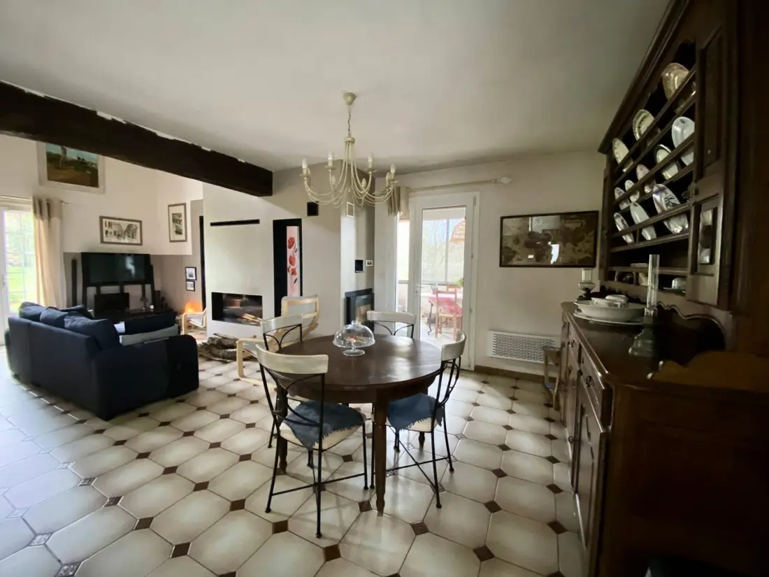 Maison de Vacances LARRESSORE 12