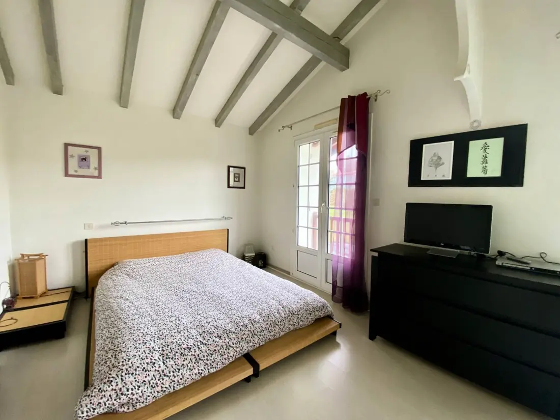 Maison de Vacances LARRESSORE 12