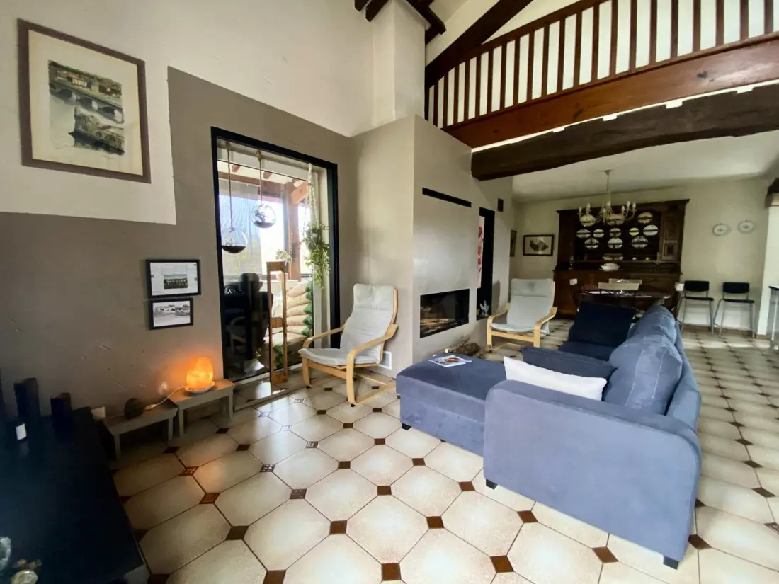 Maison de Vacances LARRESSORE 12