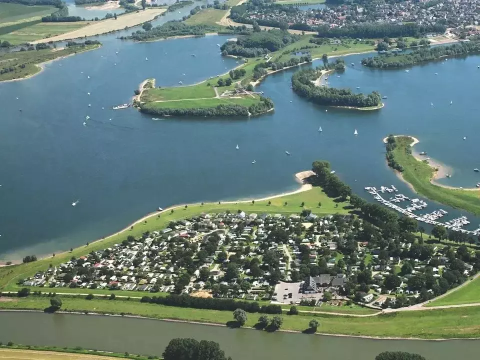 Recreatiepark De Veerstal - Lathum - 1