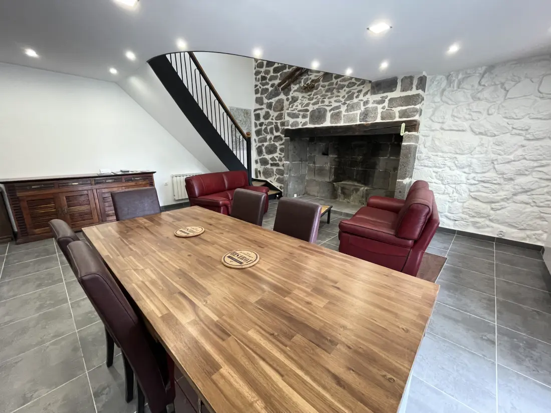 Maison à Laveissiere
