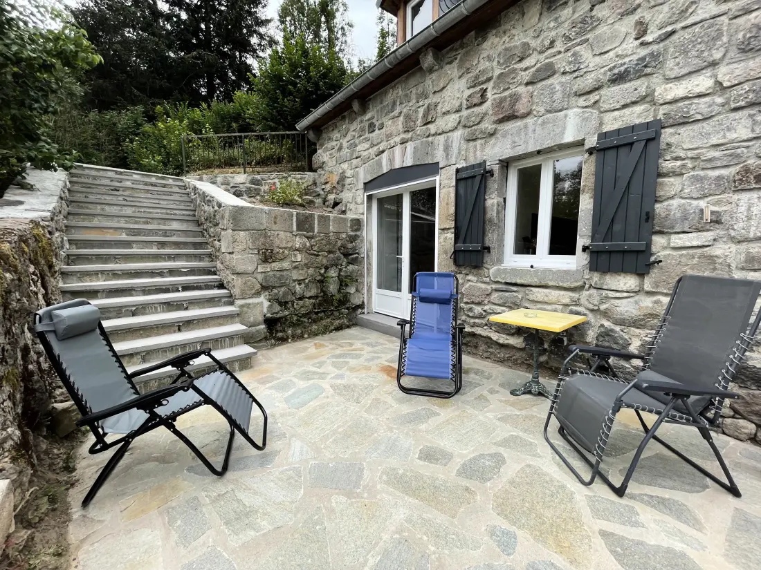Maison à Laveissiere