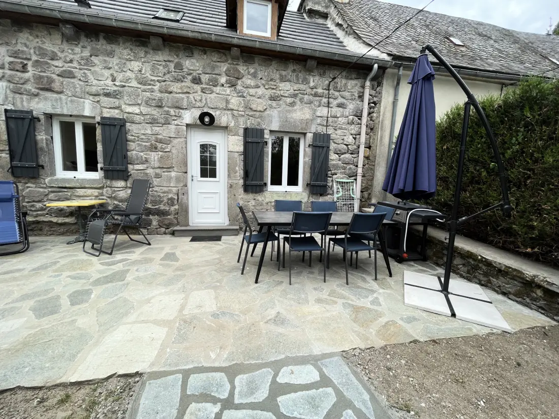 Maison à Laveissiere