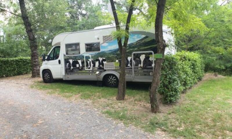 Camping Les Rives D'Auzon *** - - Lavilledieu - 46
