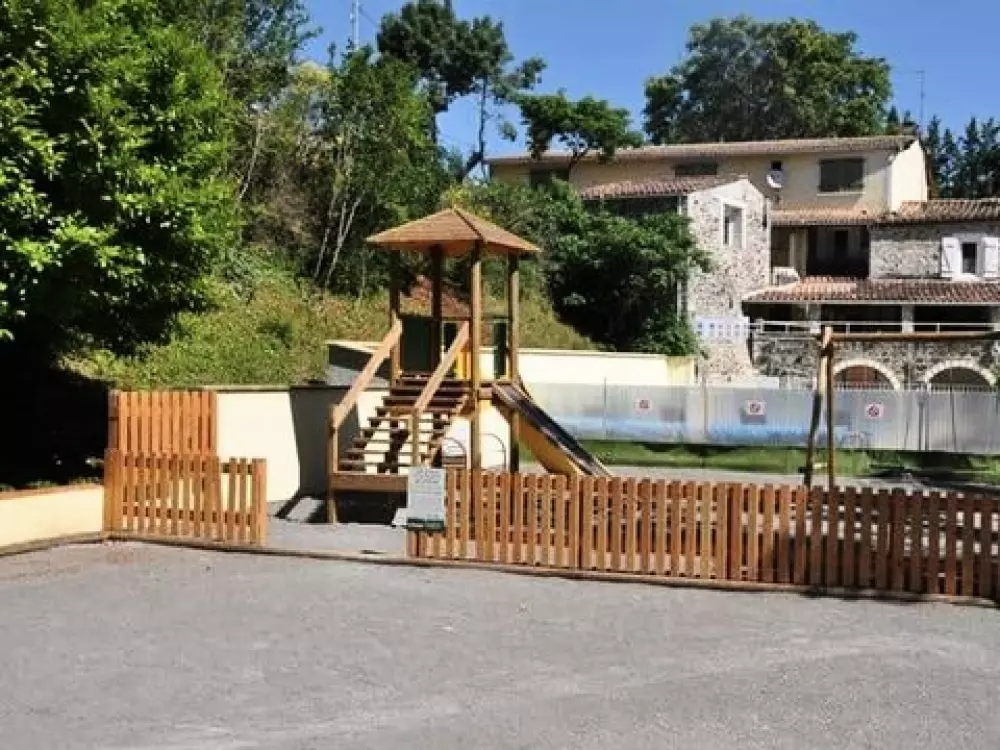 Camping Les Rives D'Auzon 3 étoiles★★★