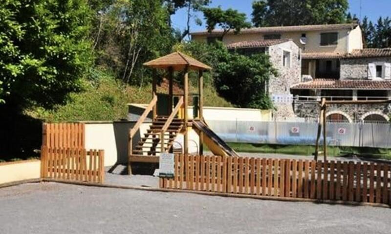 Camping Les Rives D'Auzon *** - - Lavilledieu - 18