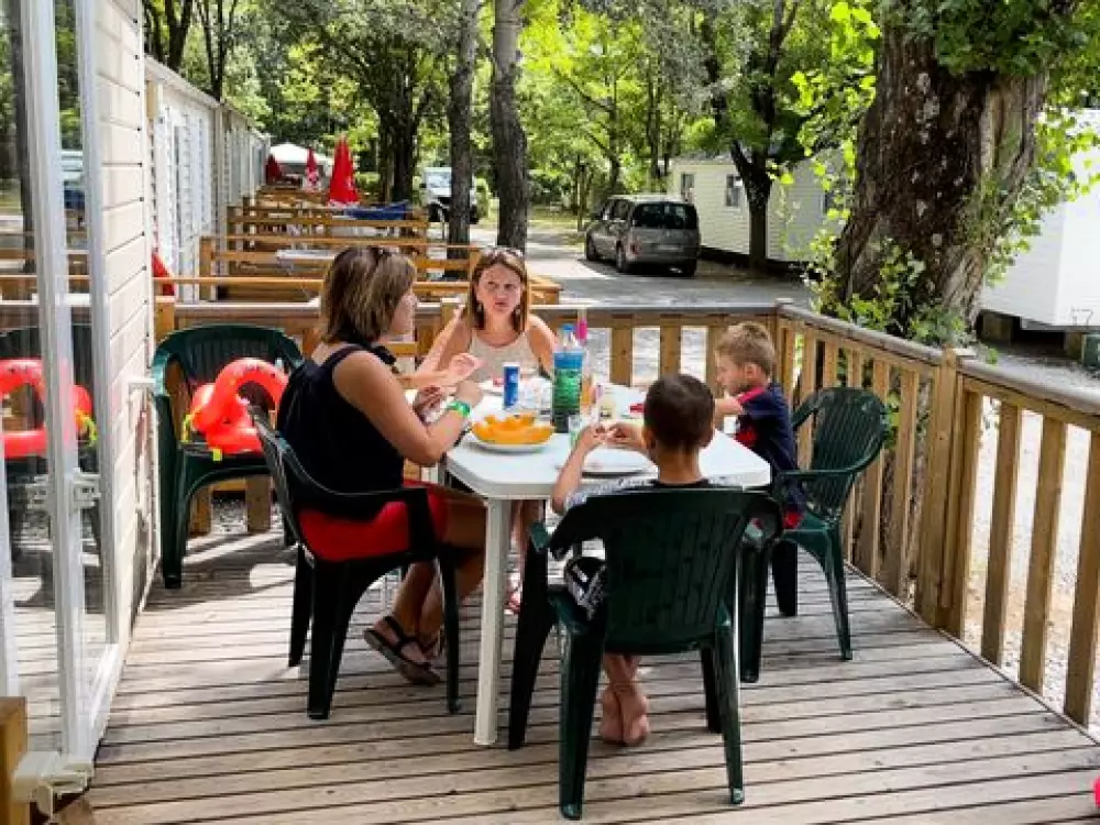 Camping Les Rives D'Auzon 3 étoiles★★★