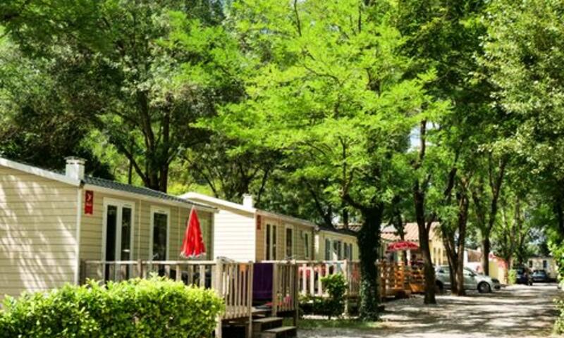 Camping Les Rives D'Auzon *** - - Lavilledieu - 40