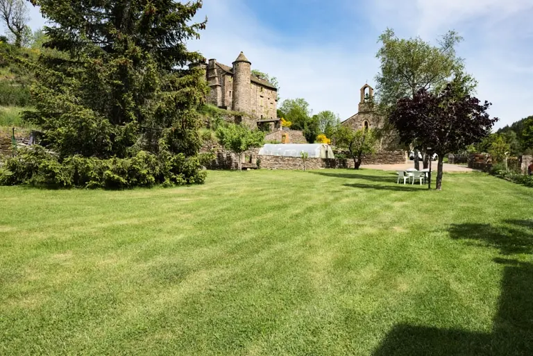 Gîte de France "le mas d'hillaire" 2/4 personnes à saint jean du bleymard 3 épis