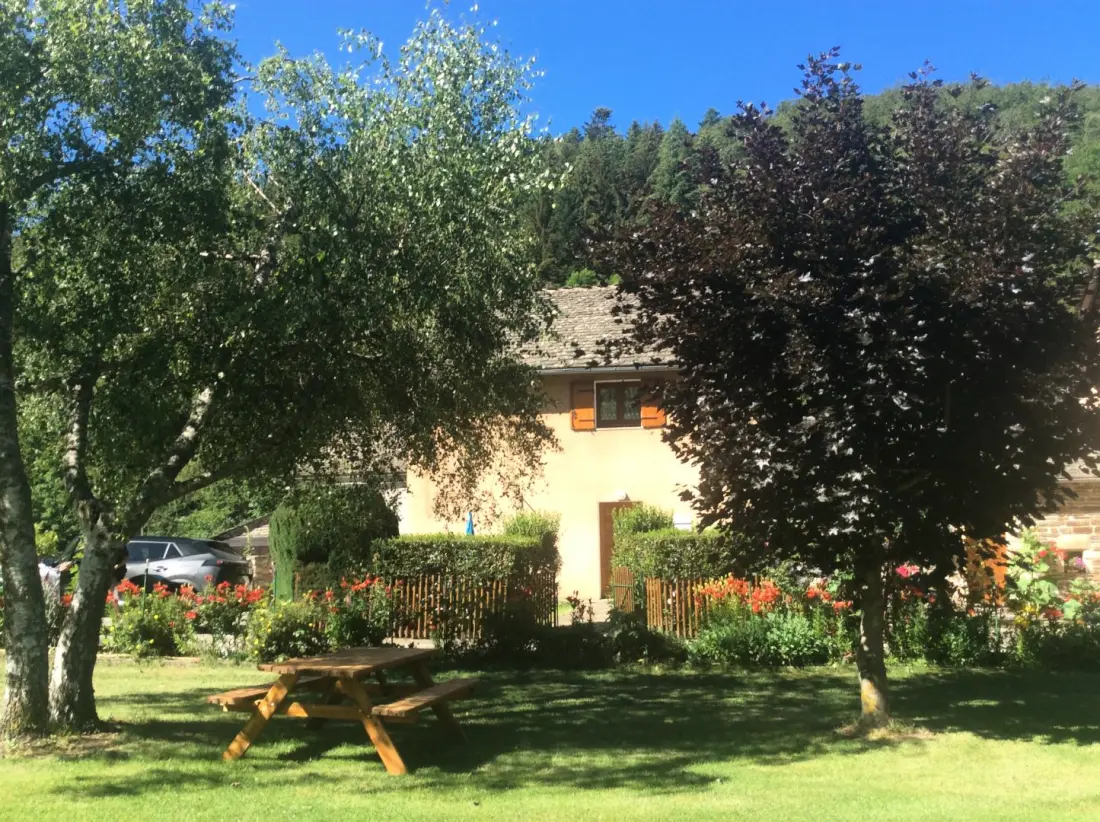 Gîte de France "le mas d'hillaire" 2/4 personnes à saint jean du bleymard 3 épis