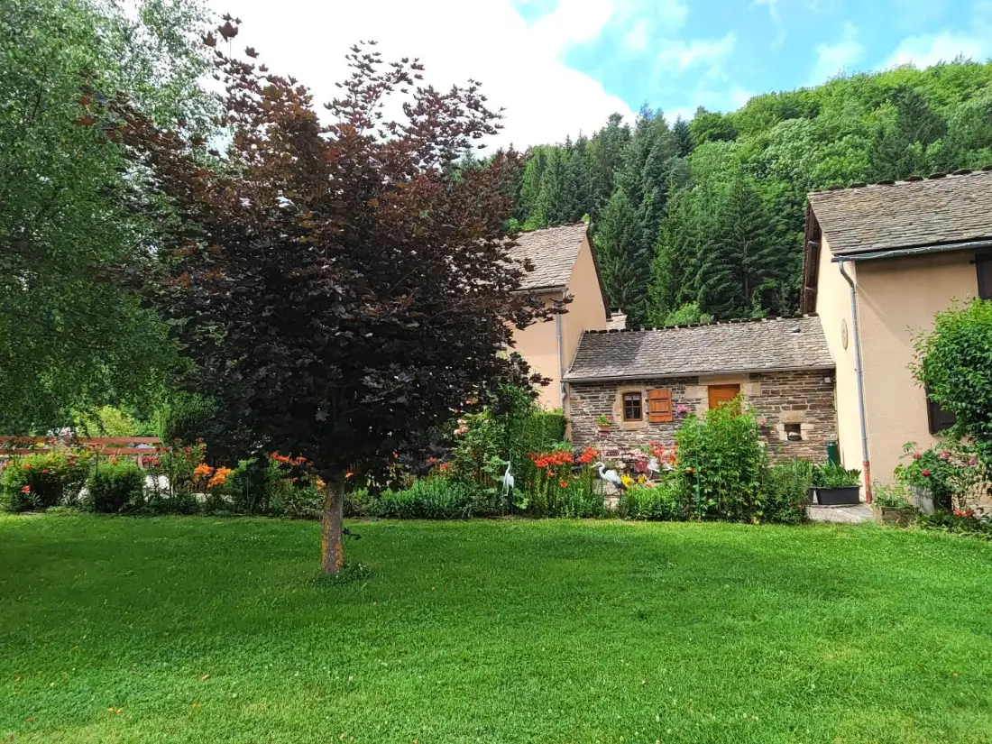 Gîte de France "le mas d'hillaire" 2 personnes à saint jean du bleymard 3 épis