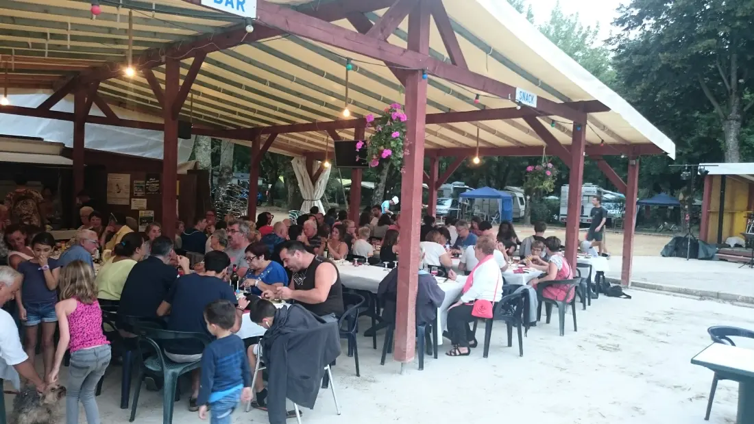 Camping Paradis Le Rocher de la Granelle 3 étoiles★★★