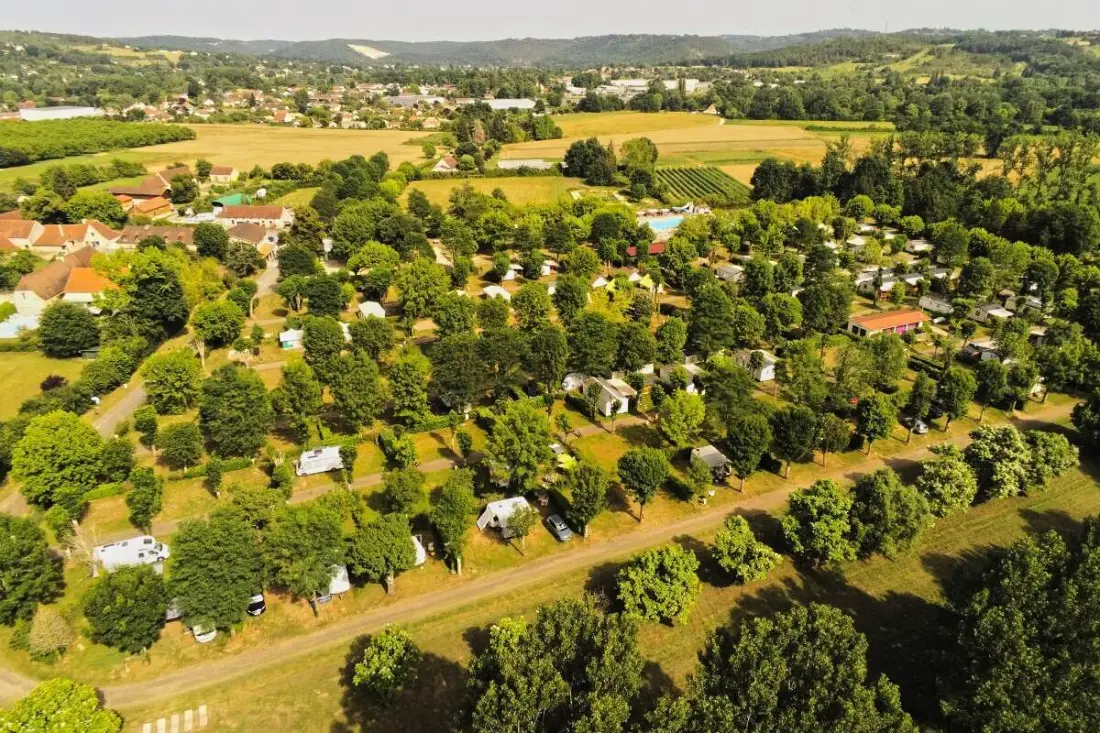 Camping Paradis Le Rocher de la Granelle 3 étoiles★★★