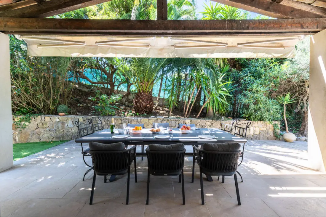 Résidence Villa 210m² Avec Piscine - Mougins