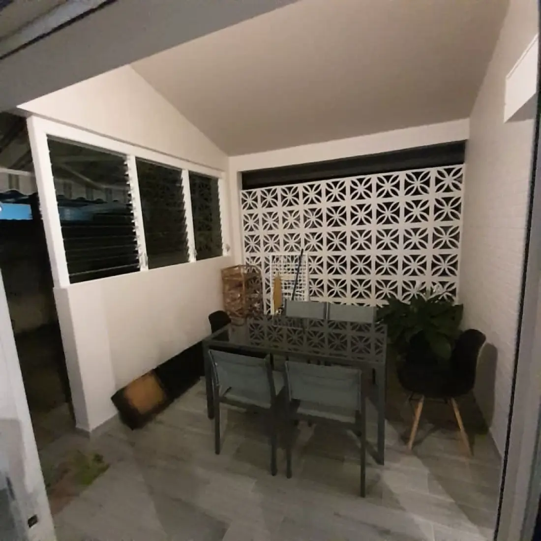 972m : Belle Villa Climatisée Avec Jardin
