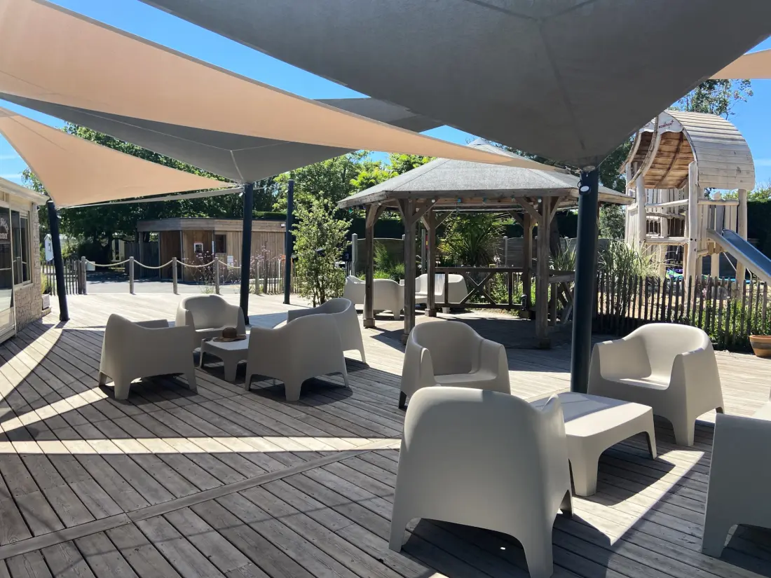 Flower Camping Le Petit Paris 4 étoiles★★★★