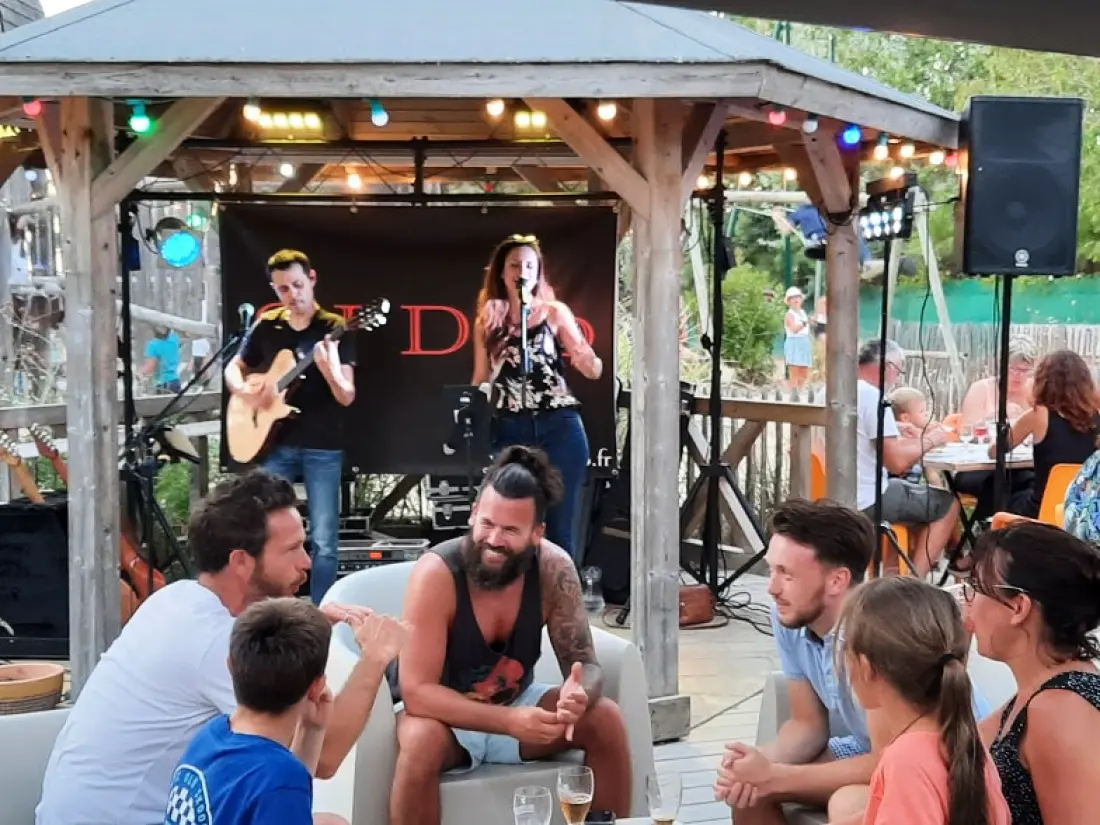 Flower Camping Le Petit Paris 4 étoiles★★★★
