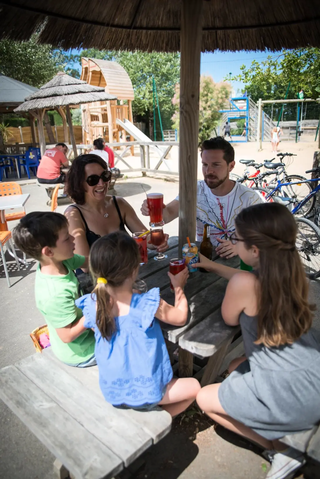 Flower Camping Le Petit Paris 4 étoiles★★★★