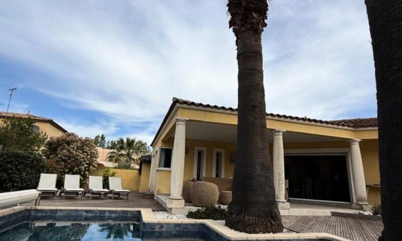 Résidence Villa Yoléa Avec Piscine Privée Au Grau Du Roi – Vacances De Rêve - - Le Grau-du-Roi - 1