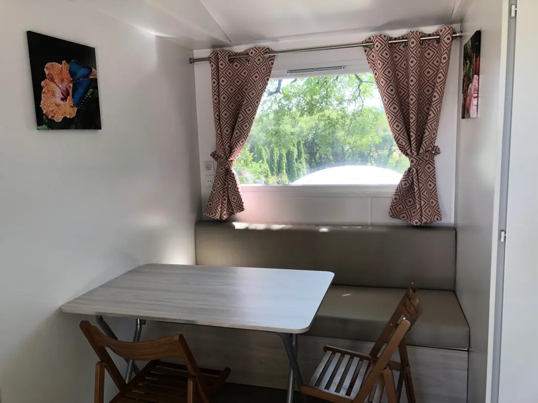 Camping Les Tournesols 3 étoiles★★★