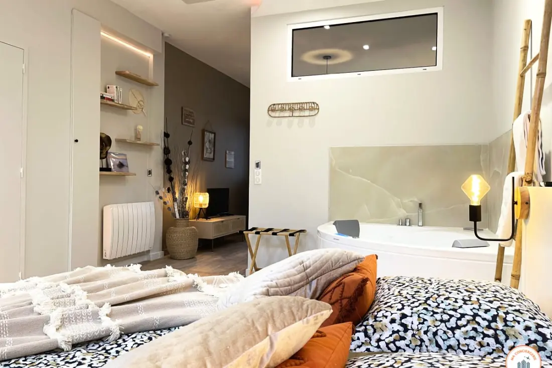 ⚪the Pearl - Jacuzzi Spa, Vidéoprojecteur, Patio, Parking