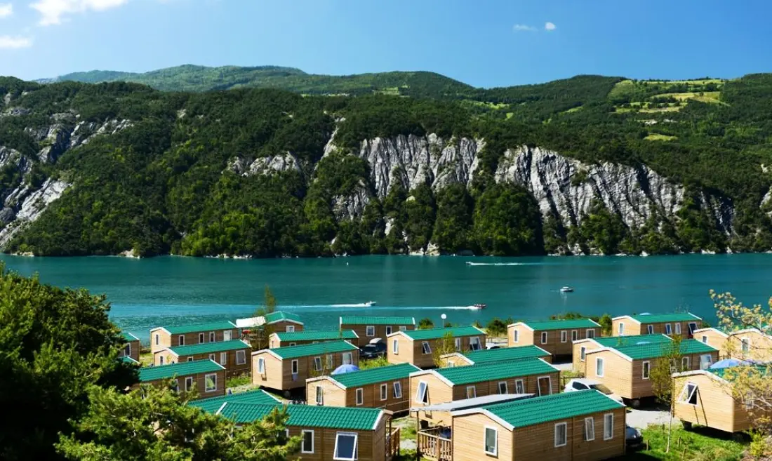 Camping Odalys Les Berges du Lac3 étoiles★★★