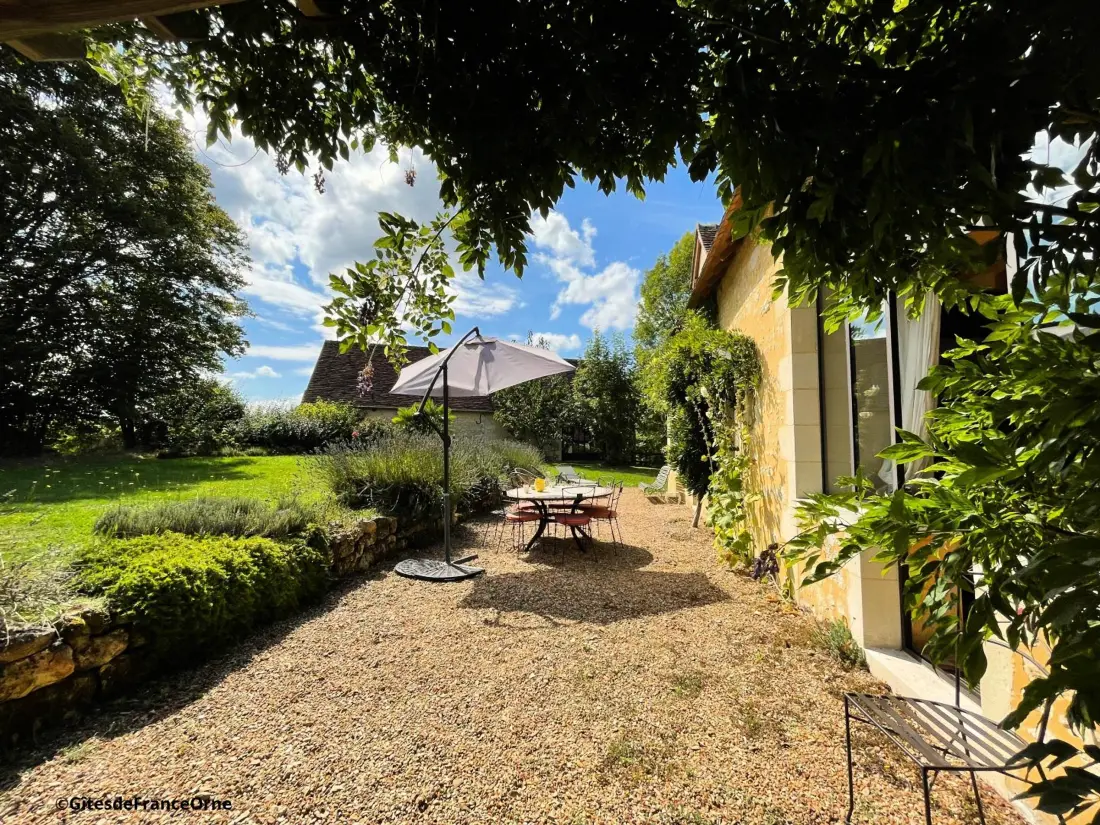 Maison de Vacances Le Pin-la-Garenne 2