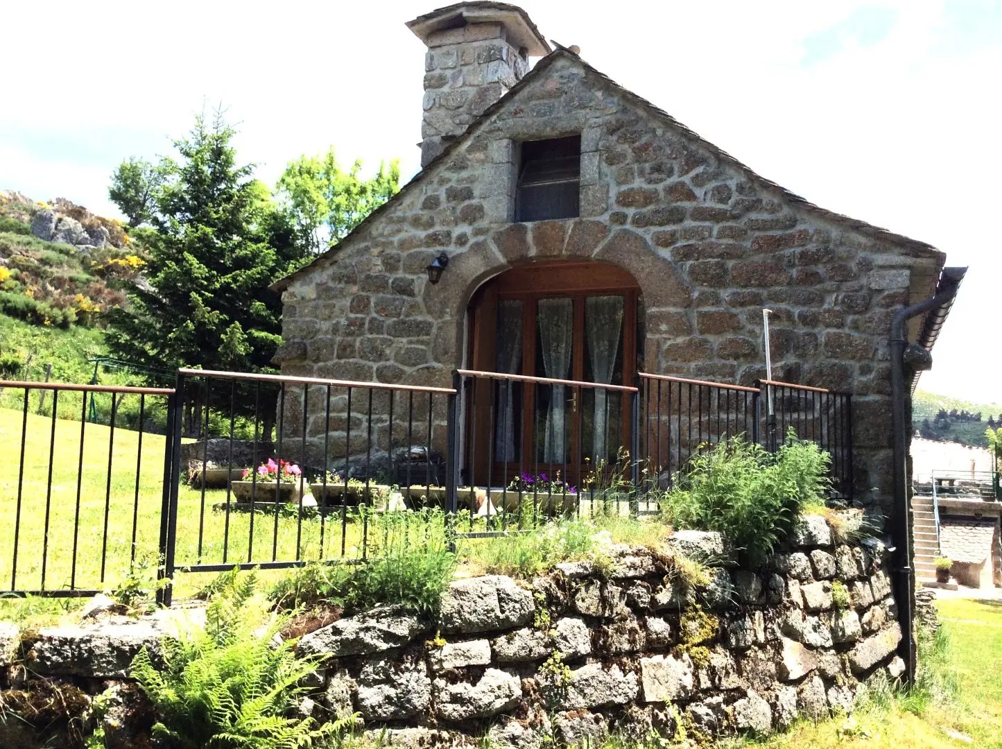 Gîte De France Gite De Montgros 2 Épis - - Le Pont De Montvert - 1