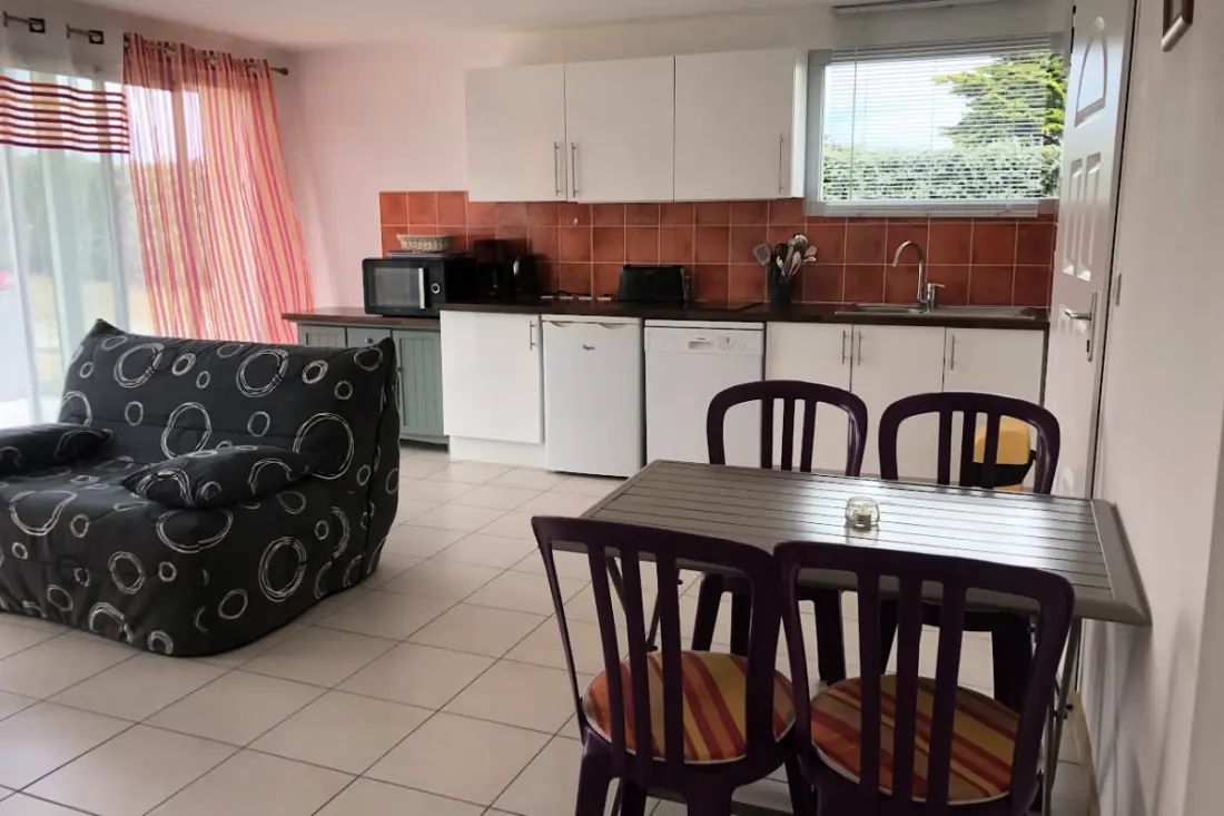 Appartement Confortable à Proximité De La Mer