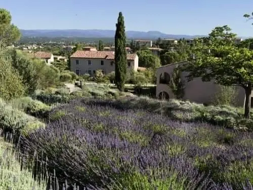 Les maisons Le Rouret - maeva Home