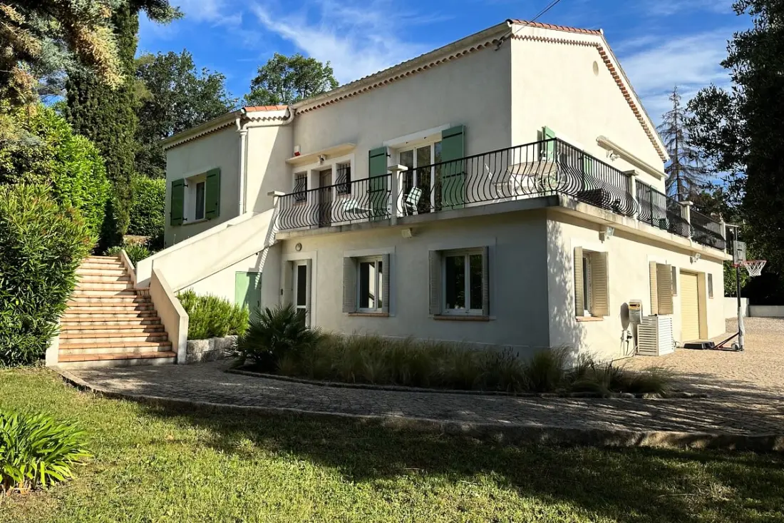 Belle Et Spacieuse Villa - Piscine - Jardin