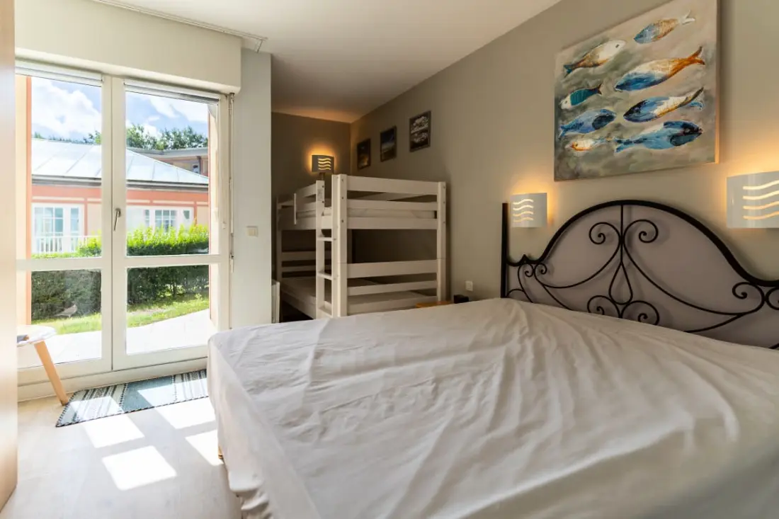 Résidence Appartement Pour 4 Pers Avec Piscine, Tennis Et  Parking Gratuit 56