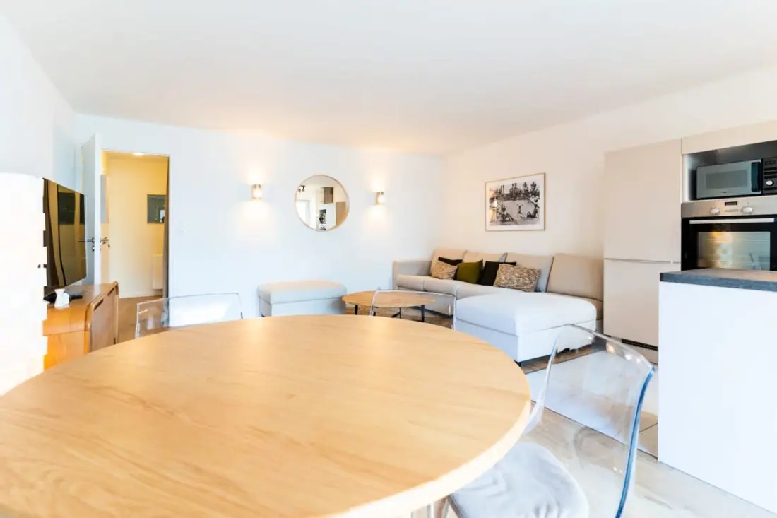Résidence Bel Appartement Pour 5 Pers Avec Deux Terrasses Proche Mer Et Centre