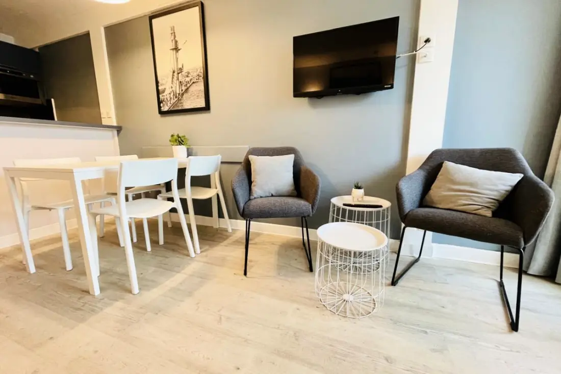 Résidence Charmant Appartement Pour 5 Pers Avec Piscine, Parking Et Tennis