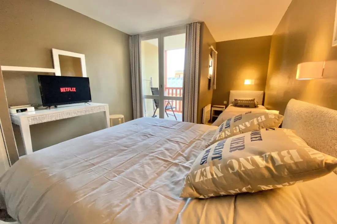 Résidence Charmant Appartement Pour 5 Pers Avec Piscine, Parking Et Tennis