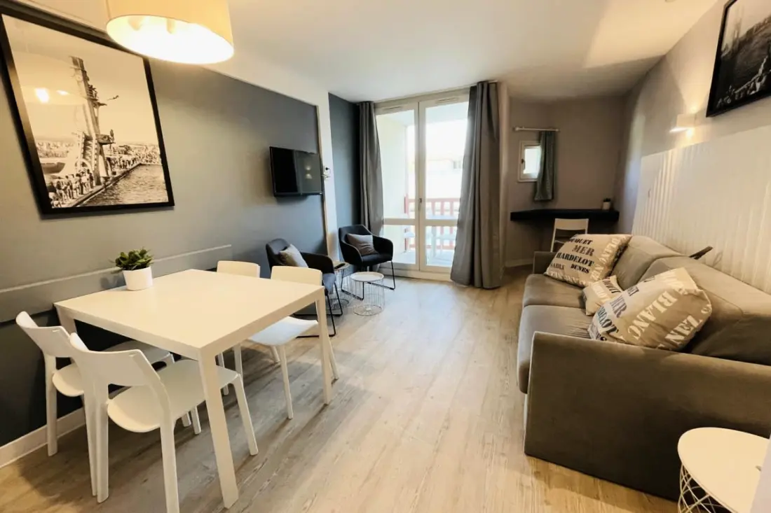 Résidence Charmant Appartement Pour 5 Pers Avec Piscine, Parking Et Tennis