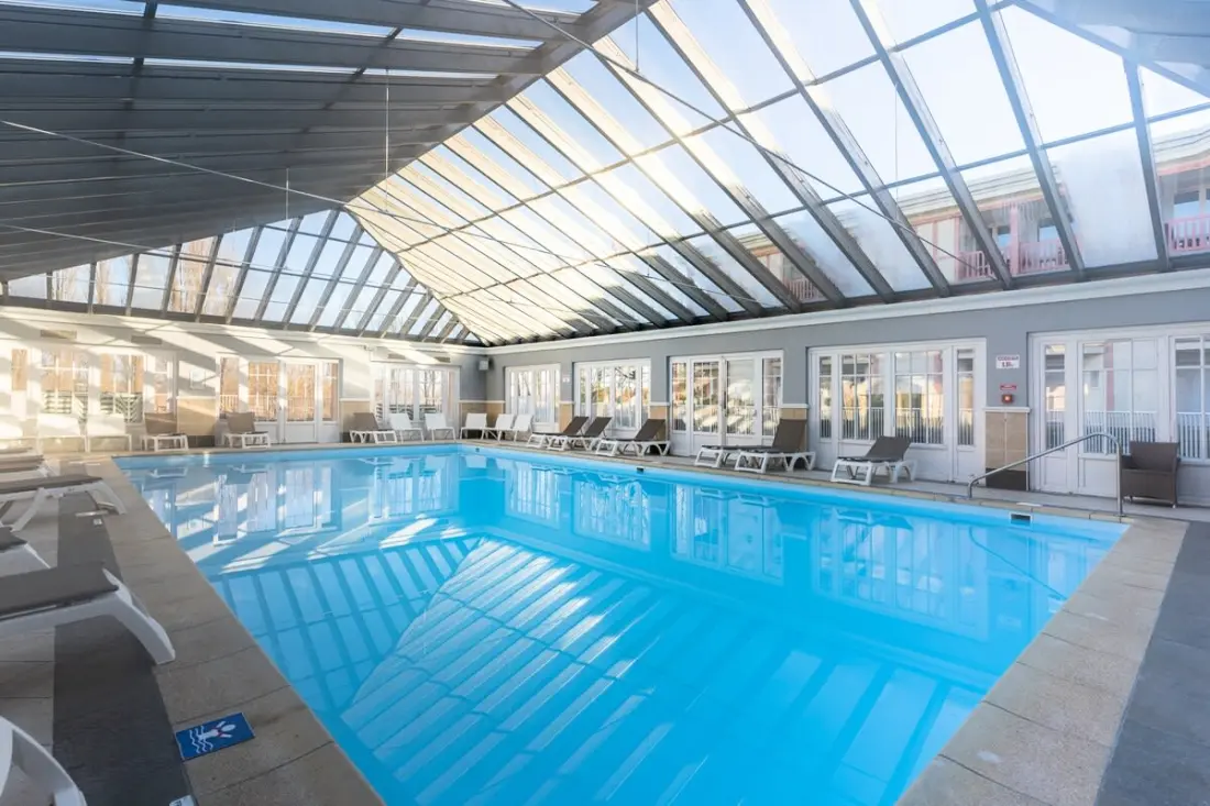 Résidence Très Bel Appartement Rénové Avec Piscine, Tennis Et Parking Privé 09